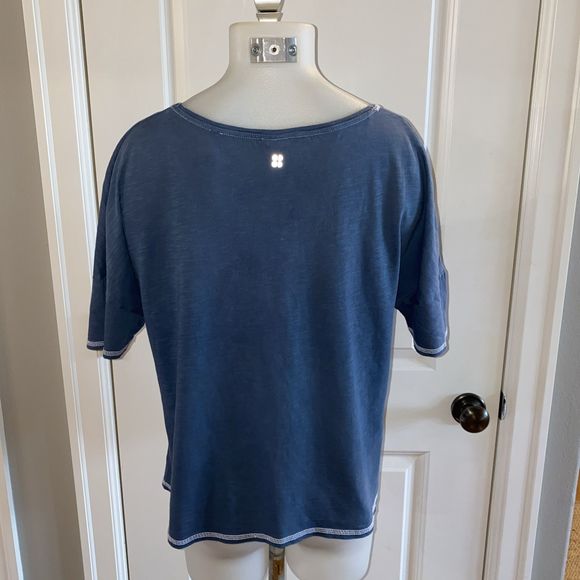 SWEATY BETTY Refresh T-shirt Top Women's Medium V-Neck Short Sleeve Blue - Picture 7 of 12
